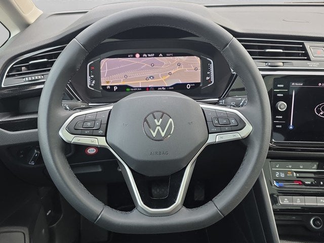 VW Touran 1.5 TSI DSG Highline *7-SITZER*PANO*STHZ*