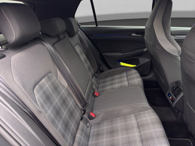 VW Golf VIII GTD 2.0 TDI DSG LED*NAVI*ACC*DCC*SZH Navi KeyLess SHZ Virtual PDC