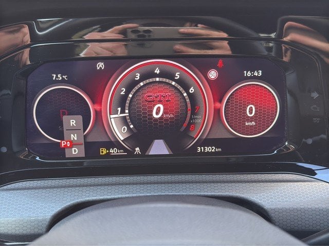 VW Golf VIII GTI 2.0 TSI DSG Clubsport *LED*NAVI* Navi PDC Kam. SHZ