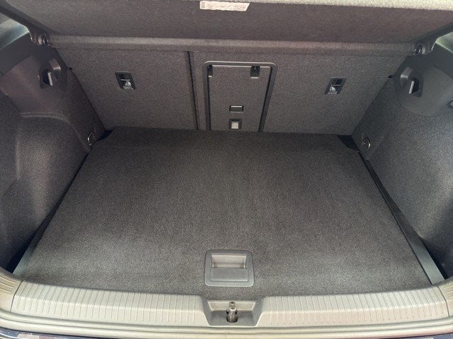 VW Golf VIII GTI 2.0 TSI DSG *LED*NAVI*ACC*SZH*DWA* Navi DynLicht ParkAss KeyLess