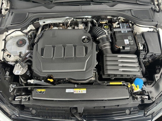 VW Golf 2.0 TDI Life *AHK*NAVI*LED*KAMERA*MASSAGE* AHK Navi ACC DynLicht Kam.