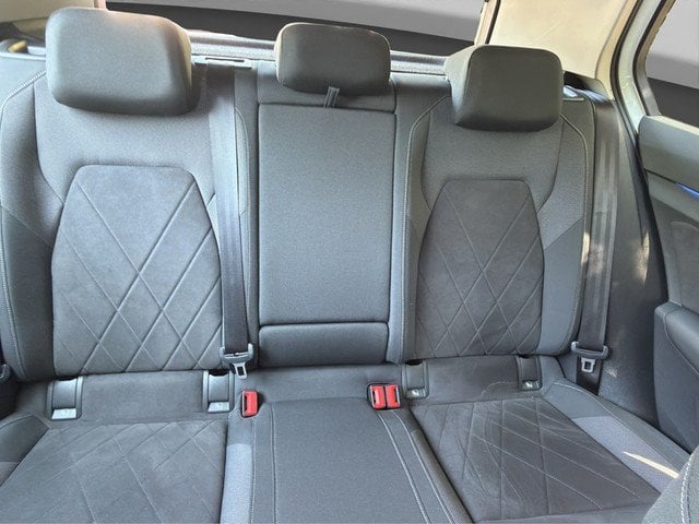 VW Golf VIII 2.0 TDI Life *LED*RFK*ACC*NAVI*SZH* AHK Navi ACC DynLicht Kam.