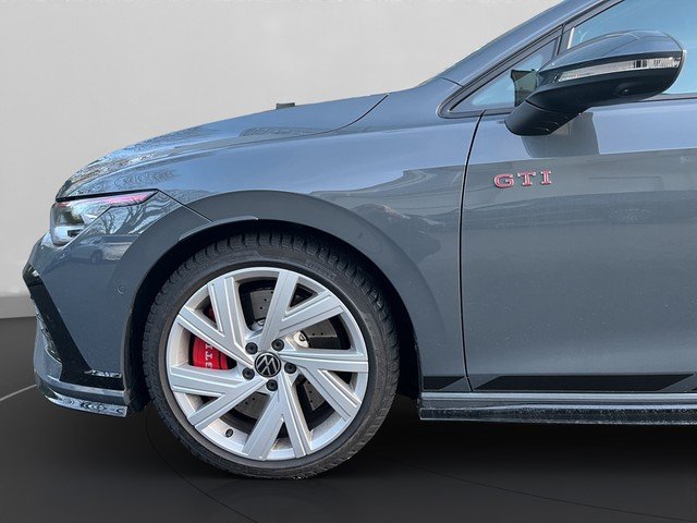 VW Golf VIII GTI 2.0 TSI Clubsport *PANO*360&deg;*DCC*