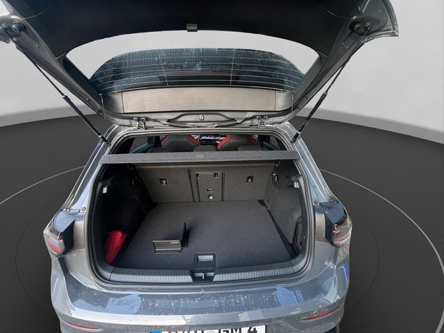 VW Golf VIII GTI 2.0 TSI Clubsport *PANO*360&deg;*DCC*