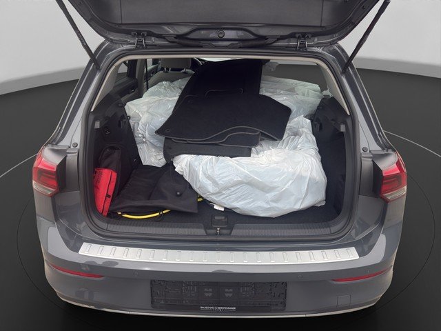 VW Golf VIII 1.4 TSI eHybrid Style *LED*ACC*AHK* AHK Navi ACC DynLicht