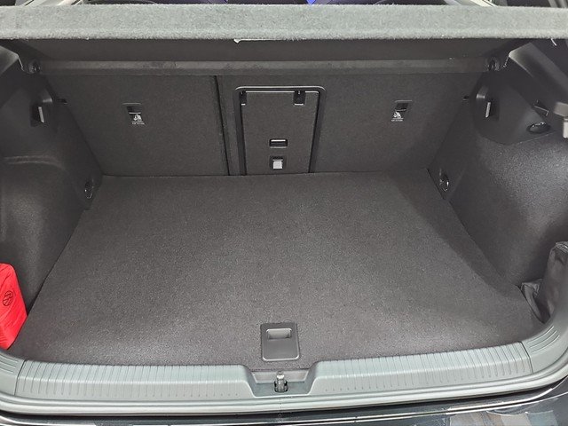 VW Golf VIII GTE 1.5 eHybrid DSG *LED*NAVI*VIRTUAL*