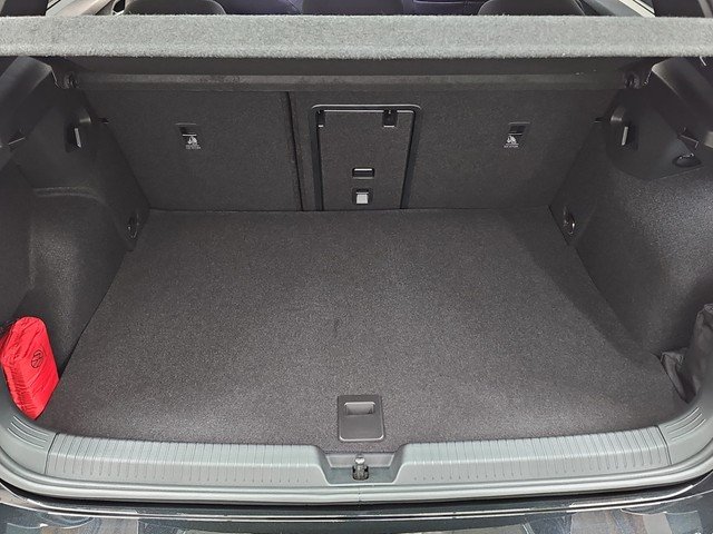 VW Golf VIII GTE 1.5 eHybrid DSG *LED*NAVI*VIRTUAL*