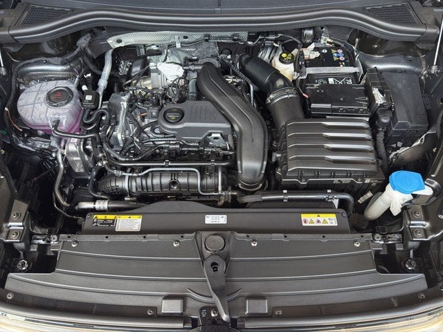 VW Tiguan 1.5 eTSI DSG R-Line