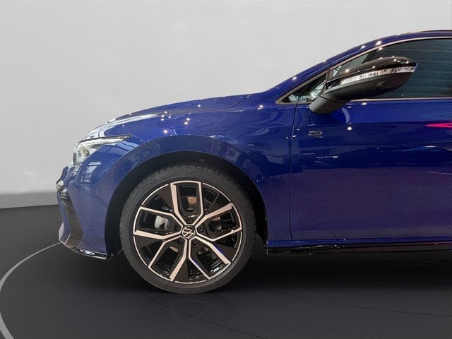 VW Golf VIII Variant 2.0 TSI 4MOTION DSG R-Line