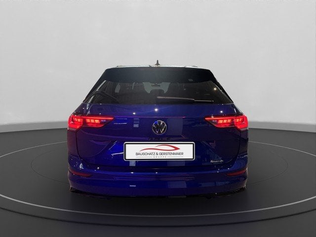 VW Golf VIII Variant 2.0 TSI 4MOTION DSG R-Line