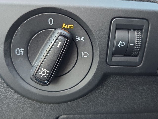 VW T-Cross 1.0 TSI Energy Life *LED*ACC*RFK*SZH*