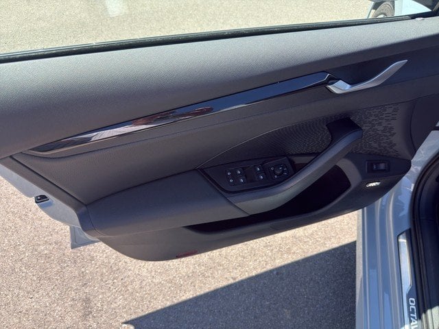 Skoda Octavia Combi RS 2.0 TSI DSG *MATRIX*AHK*CANTON*