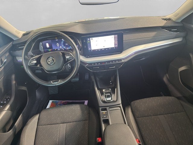 Skoda Octavia Combi 2.0 TDI DSG Style *LED*AHK*ACC* Akustikglas ACC HUD
