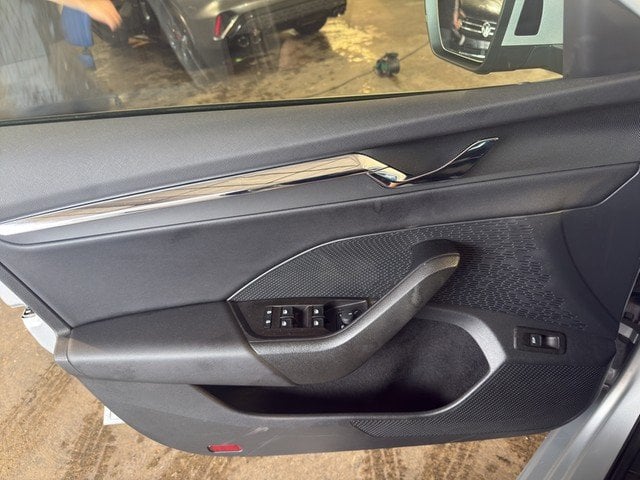 Skoda Octavia Combi 2.0 TDI DSG Style *LED*AHK*ACC* Akustikglas ACC HUD