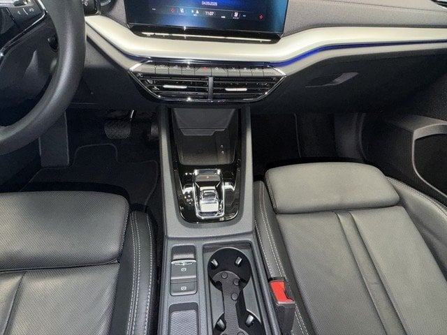 Skoda Octavia Lim. 2.0 TDI Style *AHK*LEDER*NAVI*HuD* Akustikglas ACC Fernlichtass.