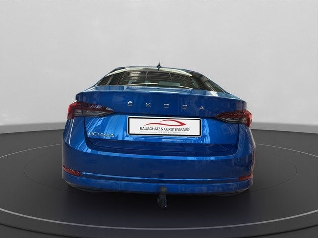 Skoda Octavia Lim. 2.0 TDI Style *AHK*LEDER*NAVI*HuD* Akustikglas ACC Fernlichtass.