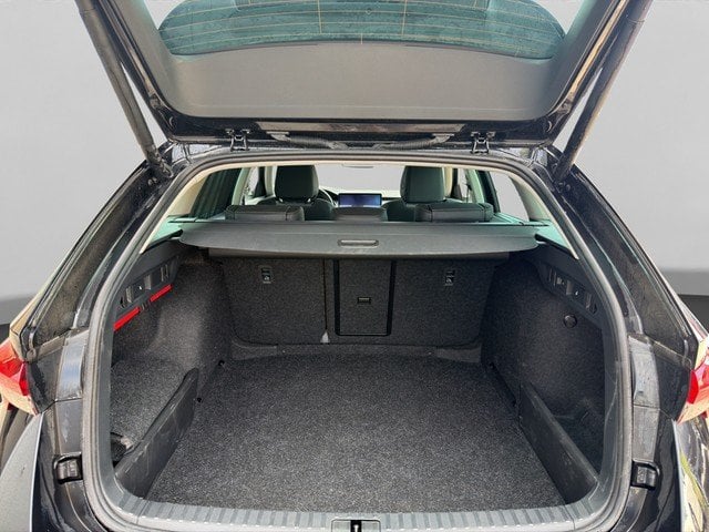 Skoda Octavia Combi 1.5 TSI mHEV DSG Selection